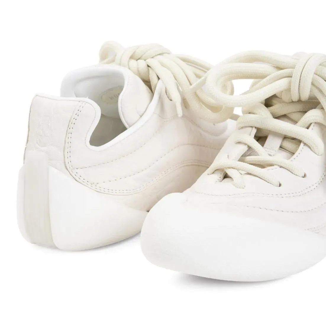 Alexander McQueen Off White Leather Sneakers White 