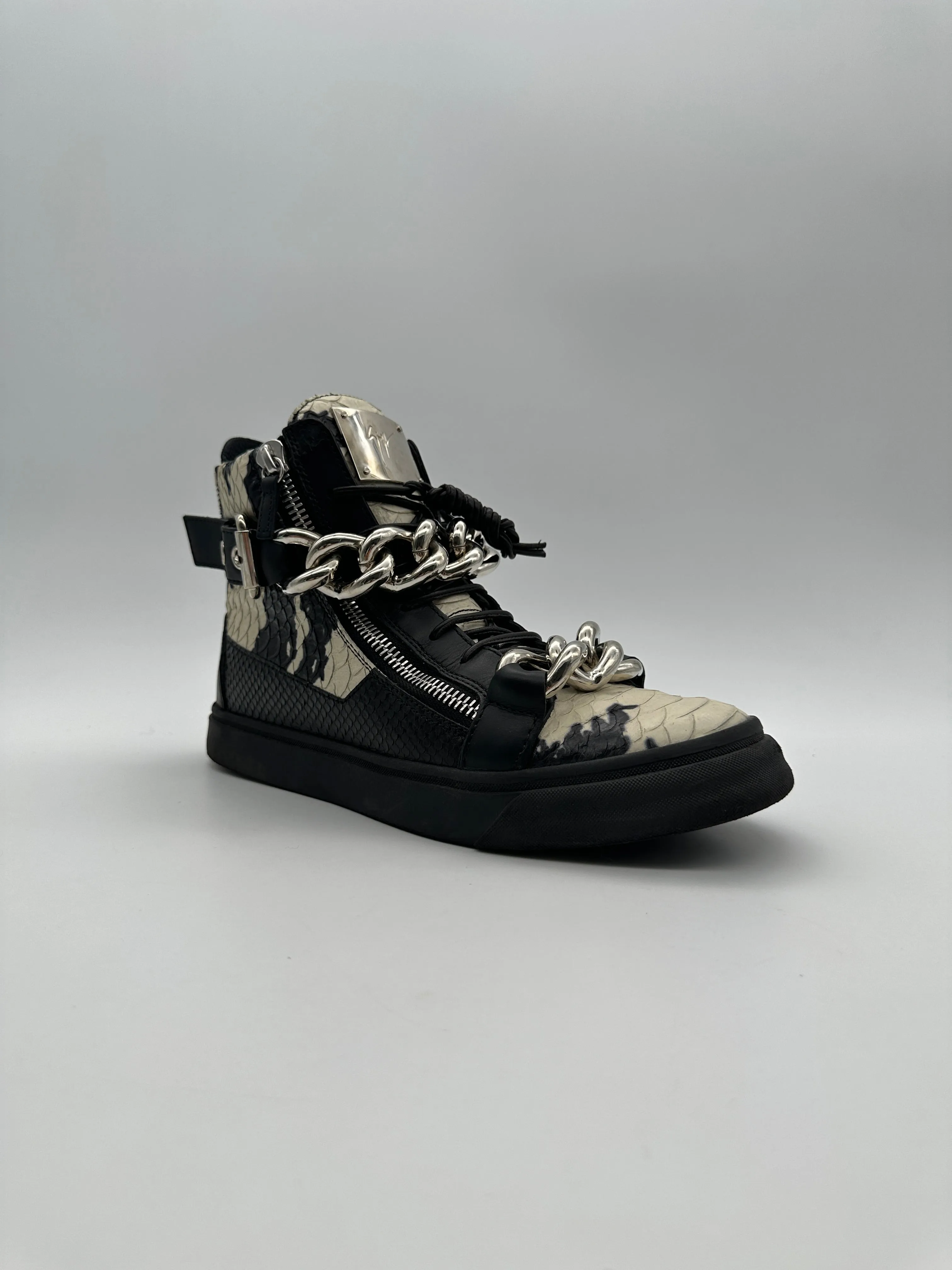 Chain Snake Sneakers