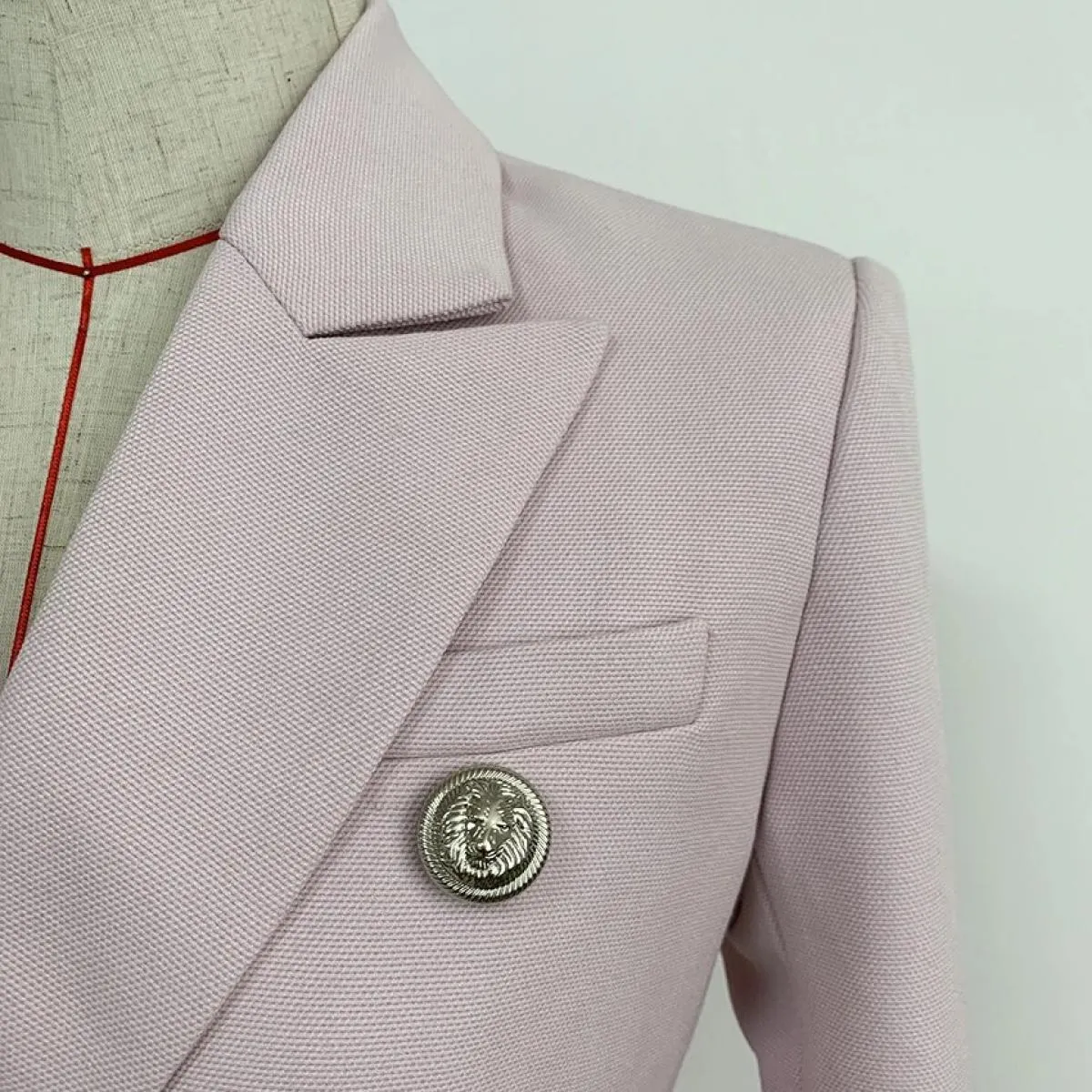 Giacca blazer con bottoni a forma di leone in metallo doppio petto classico da donna di alta qualità della moda 2022 barocca