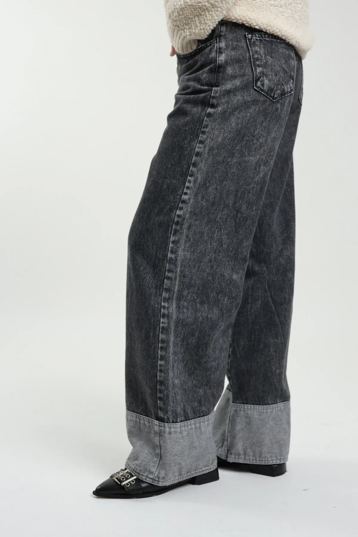 Jeans Gamba Larga con Risvolto