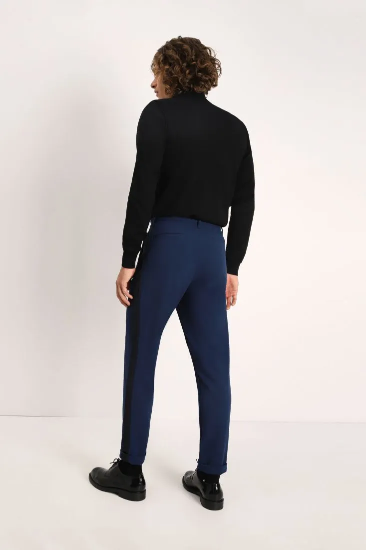 Pantaloni straight con dettagli laterali a contrasto