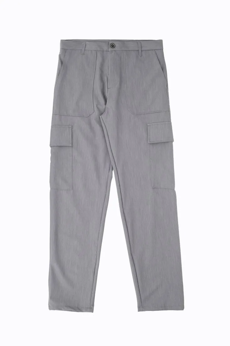 Pantaloni straight monocolour con tasche laterali applicate